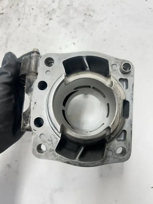 03 2003 Honda CR250R Cr 250 r 2 Stroke OEM Cyl Cylinder Head Jug READ 66.3 Mm