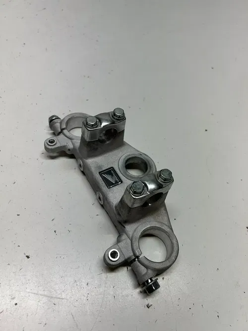 2020 HONDA CRF125F OEM Upper Triple Clap Clamps Tree Bar Mount Free Ship