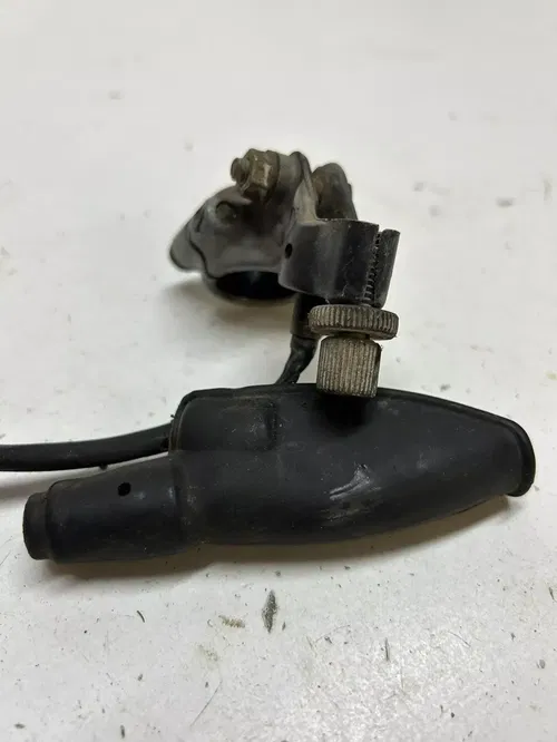 1981 81 HONDA XL250S xl 250 s Clutch Perch Mount Lever Rubber Cover READ DESCRIP