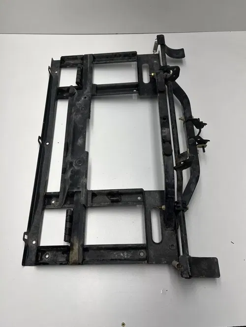 2007 07 Polaris Sportsman 800 X2 EFI OEM Bed Frame Latch Mount Bar Tail