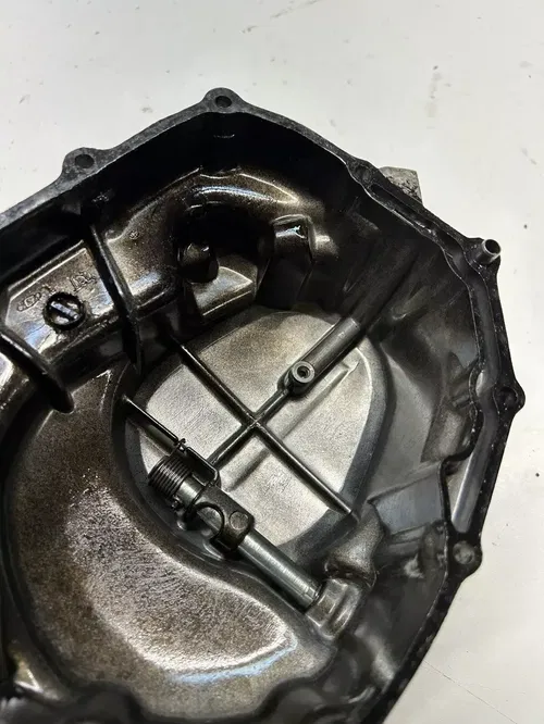1983 83 HONDA XR200R xr 200 r OEM Clutch Cover Case Engine Motor READ DESCRIP