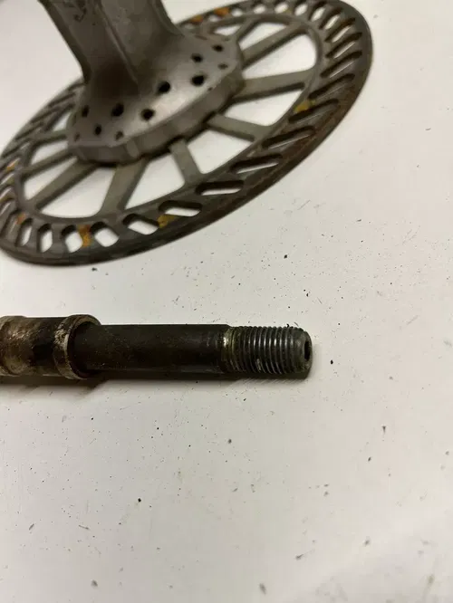 1991 91 Yamaha YZ250 Yz 250 LOT Front Wheel Hub Disc Brake Axle Free Shipping