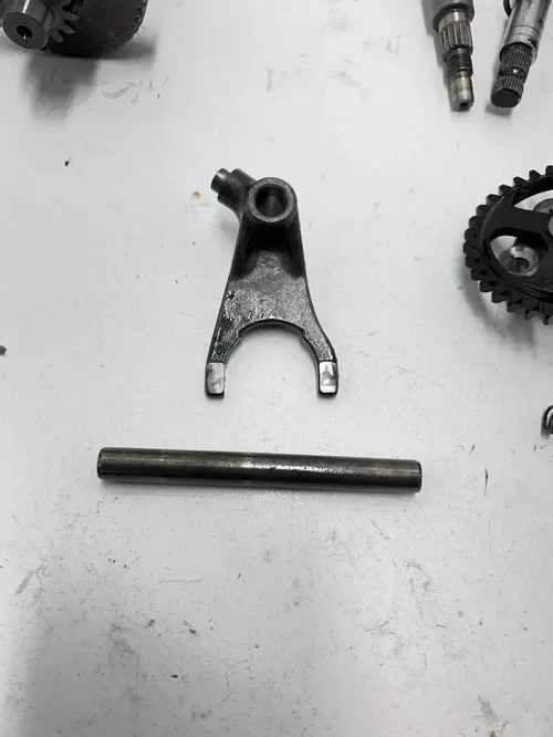 2020 Yamaha Raptor 90 YFM90 OEM Trans Transmission Gear Fork Shaft Assembly