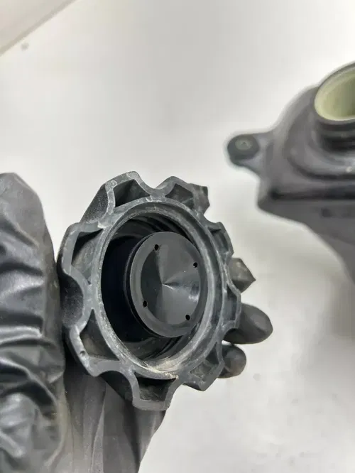 08 2008 Kawasaki KLX140 Klx 140 OEM GOOD THREADS! Gas Tank Fuel Cell Cap