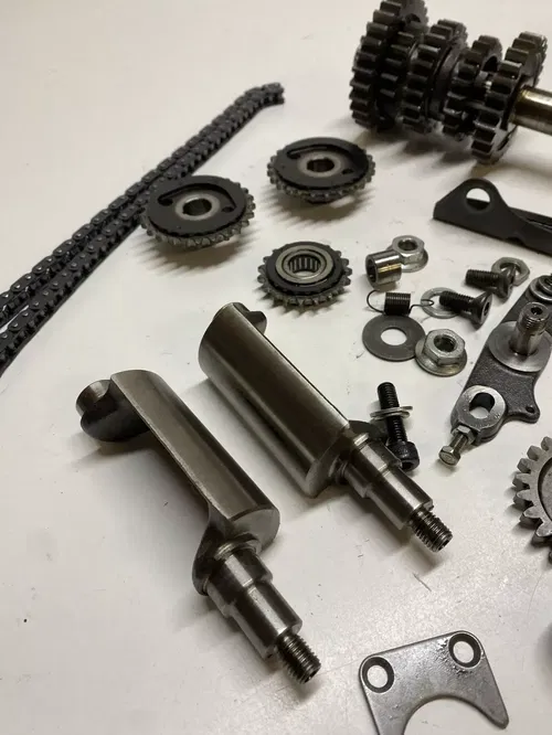 83 SUZUKI SP500 sp 500 Trans Transmission Gear Shaft Fork Timing Chain Sprocket