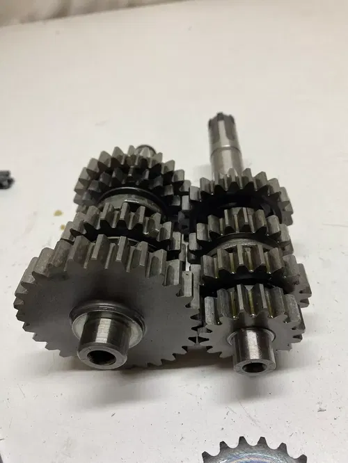 83 SUZUKI SP500 sp 500 Trans Transmission Gear Shaft Fork Timing Chain Sprocket