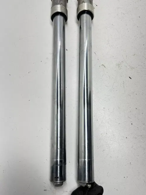 85 1985 Yamaha XT600 Xt 600 OEM Front Fork Forks Suspension Shock Tube READ DESC