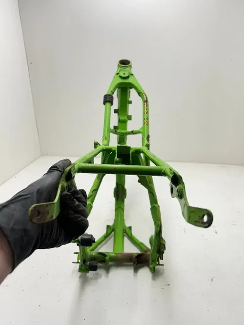 98 1998 KAWASAKI KX80 kx80 Kx80 Main Frame Body Assembly Chassis BOS! READ