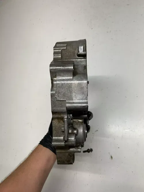 2007 07 Honda CRF450R crf 450 r OEM Left Case Engine Motor Crankcase READ DESCRI
