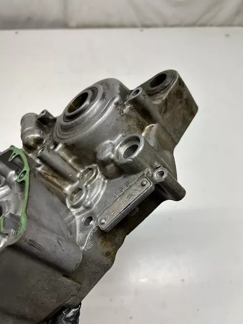 2007 07 Honda CRF450R crf 450 r OEM Left Case Engine Motor Crankcase READ DESCRI
