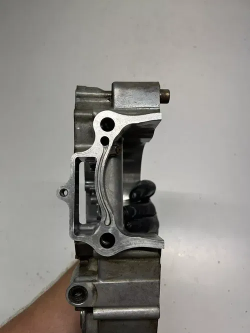 2007 07 Honda CRF450R crf 450 r OEM Left Case Engine Motor Crankcase READ DESCRI