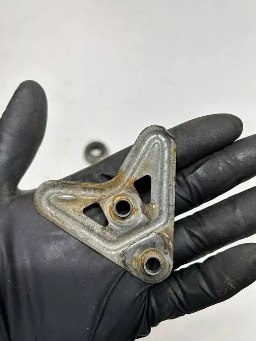 1992 92 Yamaha WR250Z wr 250 Swingarm Swing Arm Mount Cap Brake Guard Free Ship