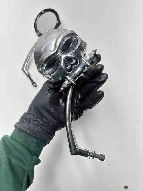 1977 Harley Iron Head Sportster XLH 1000 Skull Rear View Mirror Round Mirrors LR