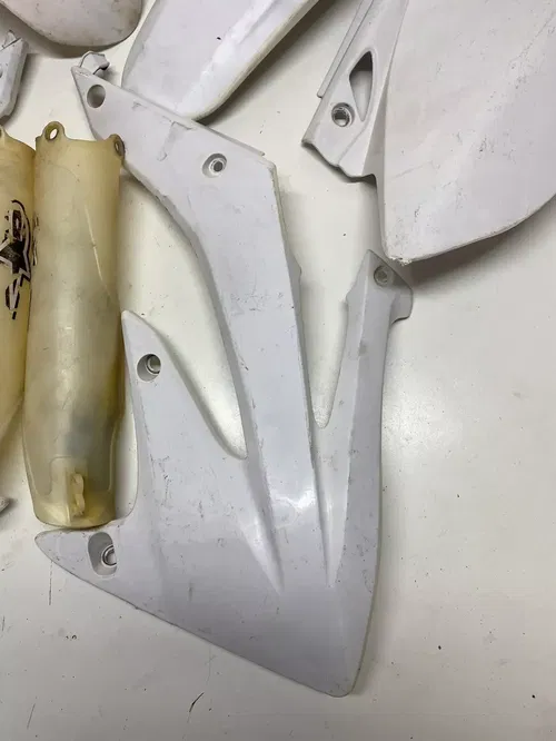 08 2008 Honda CRF450R CRF 450 R DAMAGE Plastics Fender Shroud Guard Aftermarket