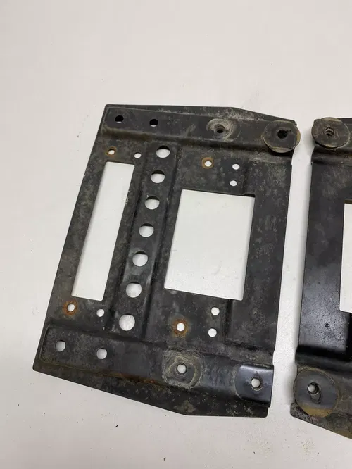 2001 POLARIS SPORTSMAN 90 RIGHT AND LEFT SIDE FOOT GUARD MOUNT FREE SHIP