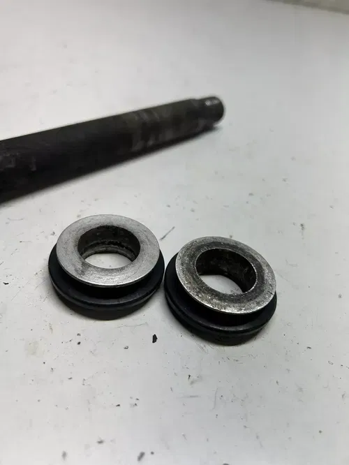 2005 05 Kawasaki Kx250 KX 250 2 STROKE OEM Rear Back Axle Shaft Spacer Nut