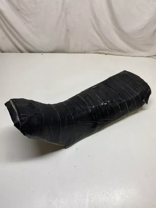 1991 91 KDX 250 - D KAWASAKI kdx250 TAPED DAMAGE Seat Saddle Pan Foam Used