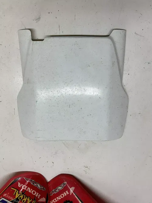 2004 04 HONDA CRF250R crf 250 r OEM plastics fenders shroud cover plastic red #2