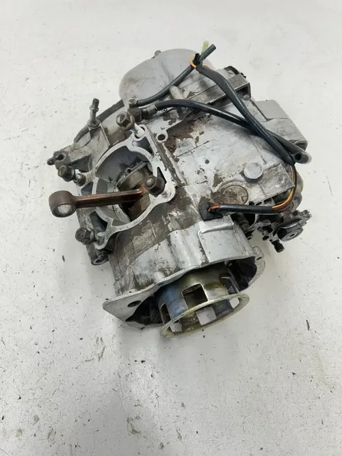 83 1983 Yamaha Tri Moto 175 YT175K OEM Engine Motor Bottom End Crankcase Case