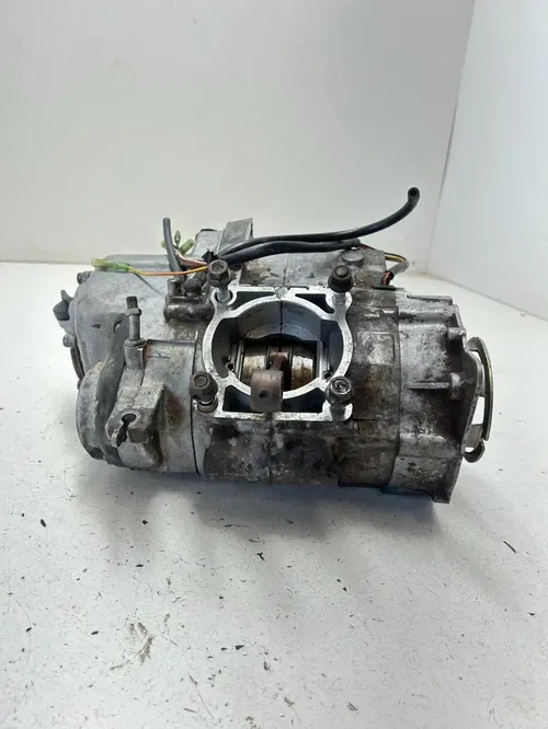 83 1983 Yamaha Tri Moto 175 YT175K OEM Engine Motor Bottom End Crankcase Case