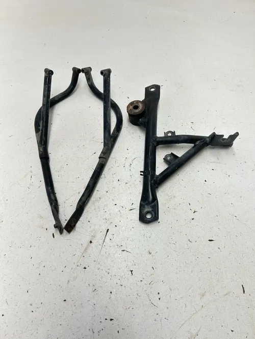 99 1999 Suzuki King Quad 300 LTF 4x4 OEM GOOD Frame Mount Bracket Fender Stays