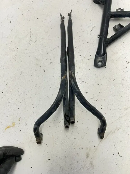 99 1999 Suzuki King Quad 300 LTF 4x4 OEM GOOD Frame Mount Bracket Fender Stays
