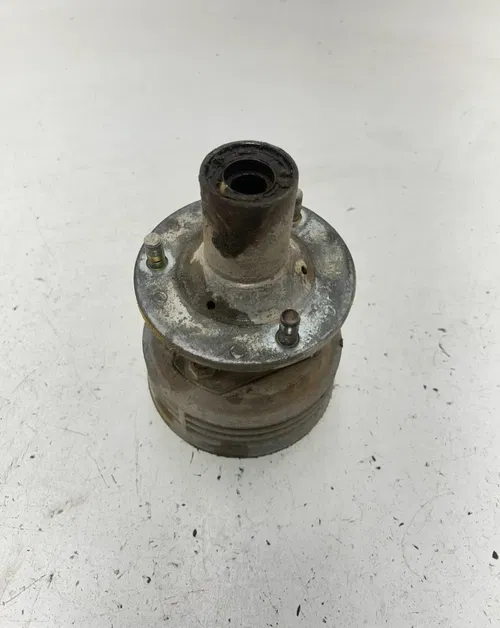 83 1983 Yamaha Tri Moto 175 YT175K OEM Front Wheel Hub Brake Drum Housing