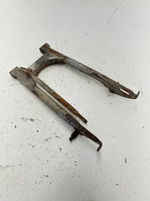 72 1972 Honda SL70 sl 70 OEM Swing Arm Swingarm Suspension Stay arm READ