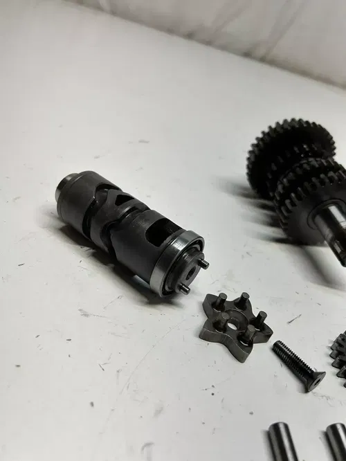 2017 17 Yamaha Ttr110e TTR 110 E OEM GOOD! Trans Transmission Gear Shaft Fork