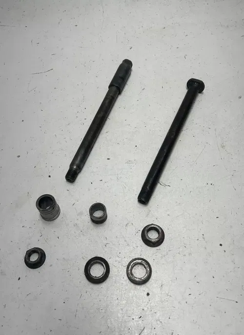 1994 94 Honda CR125R Cr 125 r OEM Front Axle Shaft Swing Arm Bolt Pivot Spacer
