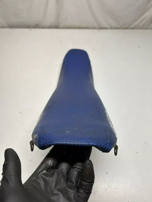 2000 HONDA CR250R cr 250 r OEM Seat Saddle Pan Foam Cover Mount GOOD