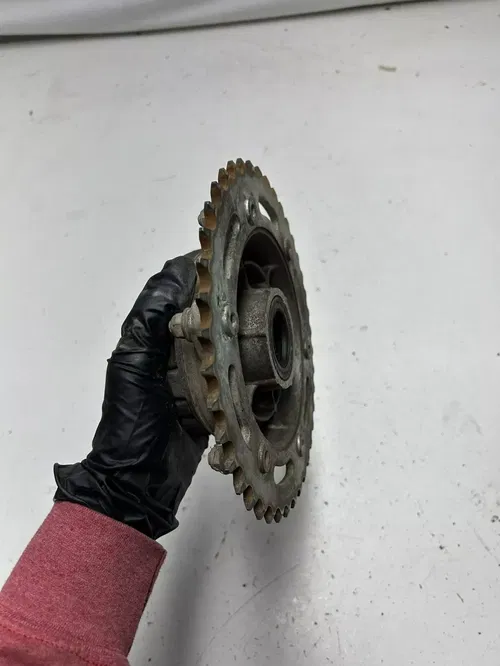 1994 94 Suzuki DR350SE Dr 350 se OEM LOT Rear Sprocket Hub Crush Rubber Mount