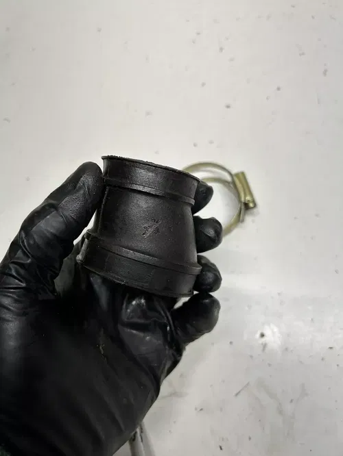 1990 90 Yamaha RT180 RT 180 rt OEM GOOD RUBBER! Air Box Intake Boot Clamps NICE!