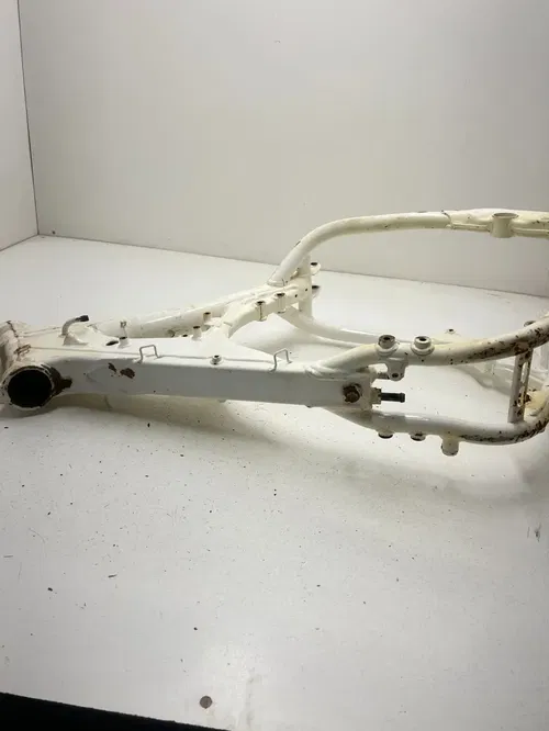 2004 04 Yamaha Yz250f YZ 250 F Main Frame Body Assembly Chassis Chassis BOS READ