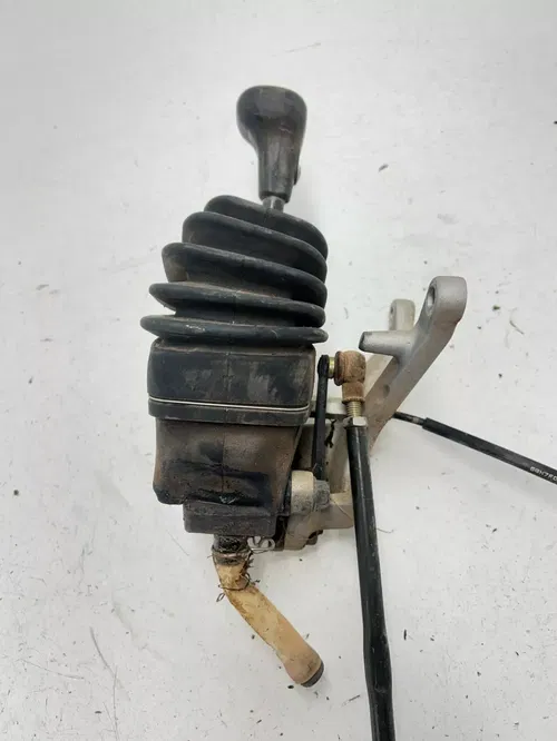 04 2004 Yamaha Bruin 350 YFM350 2x4 OEM Shift Shifter Box Gear Selector Lever