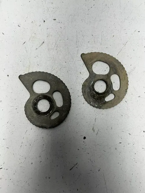 85 1985 Honda XR350R xr 350 r OEM LOT Rear Back Chain Adjuster Block Tensioner
