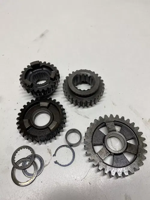 2005 05 Honda CRF250R crf250r LOT PARTS TRANS TRANSMISSION GEAR FORK SHAFT