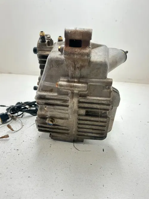 06 2006 Polaris Trail Boss 330 2x4 OEM Bottom End Engine Motor Cases Crank  READ