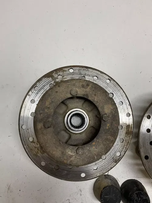 2004 04 Polaris ATP 500 4x4 atp LOT Back Rear Hub Disc Brake Rotor Dust Caps L R
