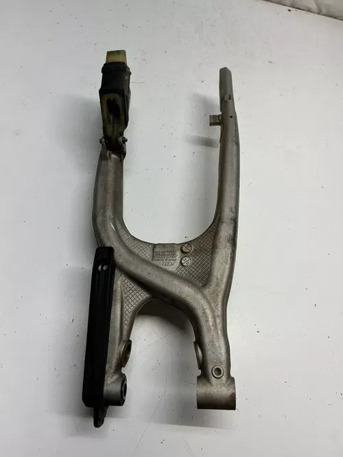 2008 08 KTM 250 XC-FW xcfw OEM GOOD! Swingarm Swing Arm Chain Guide Pivot