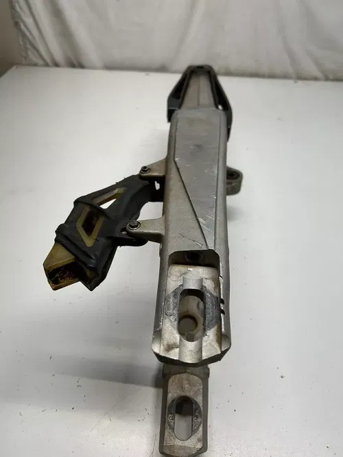 2008 08 KTM 250 XC-FW xcfw OEM GOOD! Swingarm Swing Arm Chain Guide Pivot