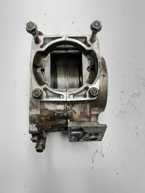 1994 94 Polaris Trail Boss 400 4x4 OEM Cases Crankcase Case Engine Motor Cover