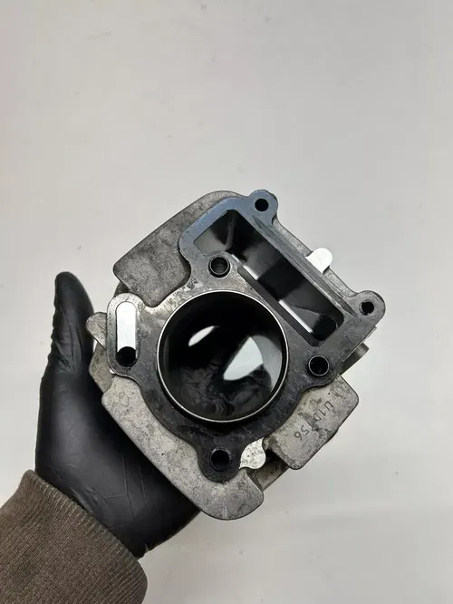 2017 17 Yamaha Ttr110e TTR 110 E OEM Cylinder Jug Sleeve Tensioner 51mm WEAR!