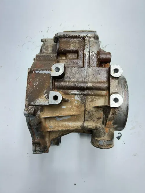 1995 95 Polaris Magnum 425 4x4 OEM  Cases, crank case, engine case GOOD!