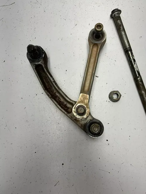 05 2005 Honda TRX450R Trx 450 r OEM LOT Swingarm Swing Arm Linkage Axle Carrier