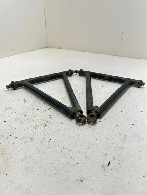06 2006 Polaris Trail Boss 330 2x4 OEM STRAIGHT Left Right A Arm Control Arms