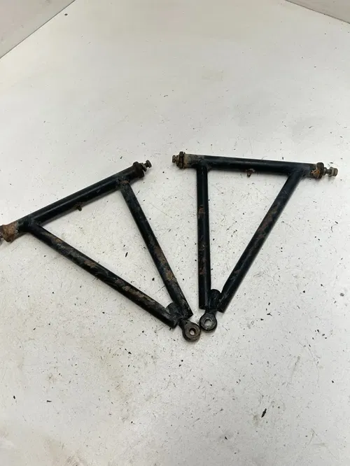 06 2006 Polaris Trail Boss 330 2x4 OEM STRAIGHT Left Right A Arm Control Arms