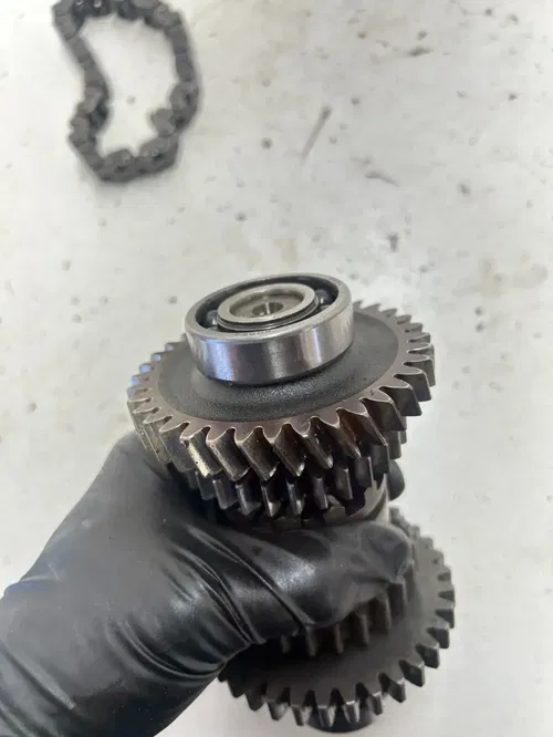 2000 Polaris Magnum 325 4x4 OEM Trans Transmission Gear Fork Shaft Chain