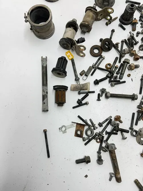 03 2003 Yamaha Kodiak 450 YFM 4x4 OEM LOT Bolt Mount Nut Washer Bolts Hub Tool