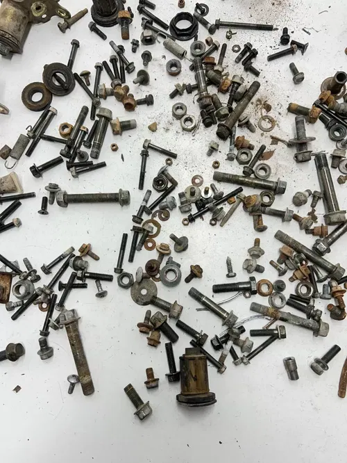 03 2003 Yamaha Kodiak 450 YFM 4x4 OEM LOT Bolt Mount Nut Washer Bolts Hub Tool